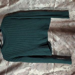 Forest green sweater
